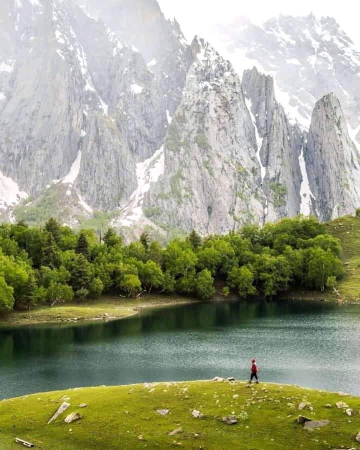 Tour to Haramosh Kutwal Valley / Trek to Kutwal Lake at Haramosh Valley ...