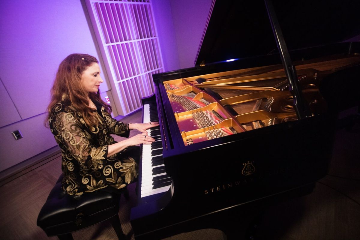 Robin Spielberg at Grand Theater - Wausau