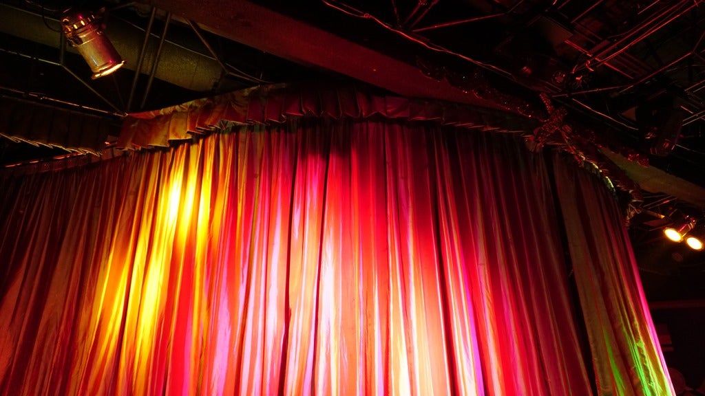 Hokus Pokus Live Starring Ginger Minj, Jujubee and Sapphira Cristal (Ages 13 and Over Recommended for some foul language)