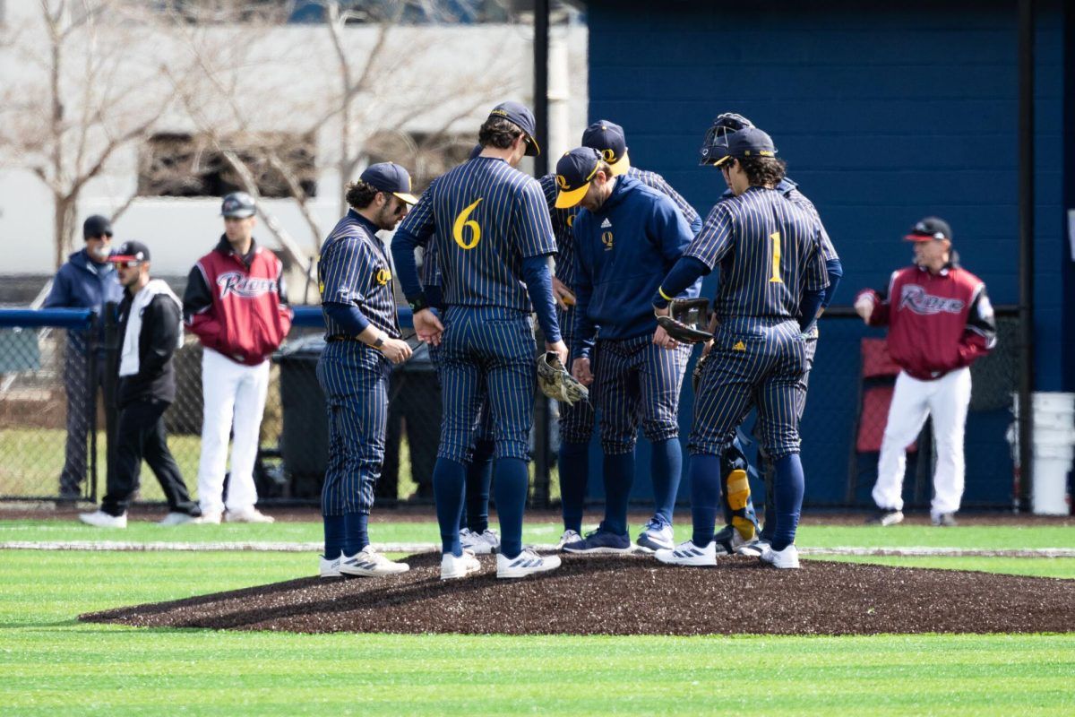 Parking Rider Broncs at Canisius Golden Griffins Womens Basketball