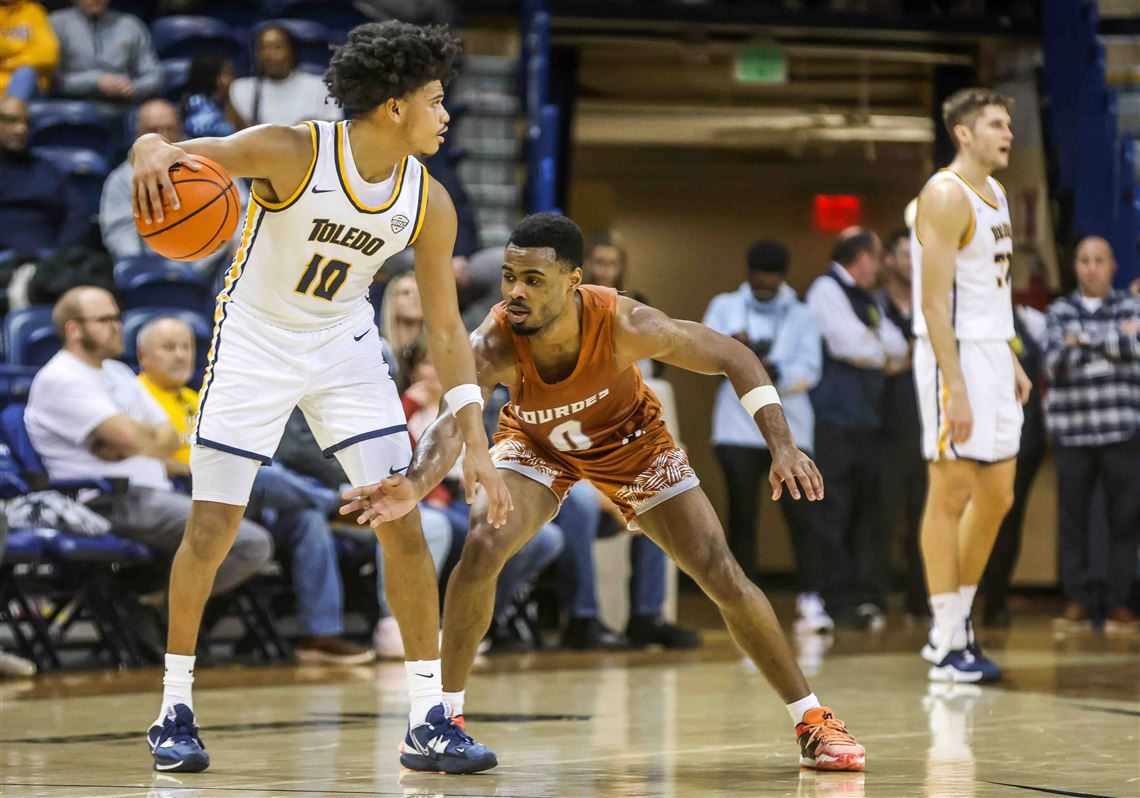 Toledo Rockets vs. Lourdes Gray Wolves
