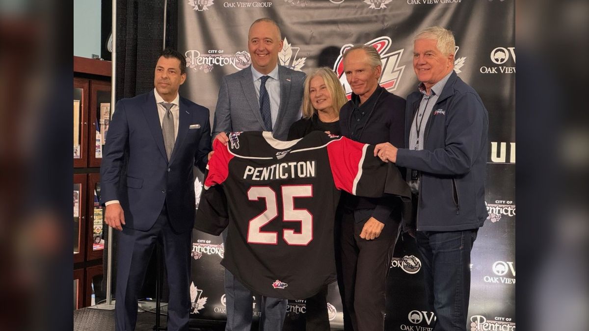 Penticton Vees at Vancouver Giants