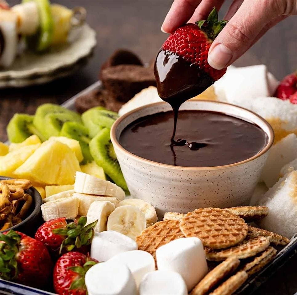Chocolate fondue and hot cocoa