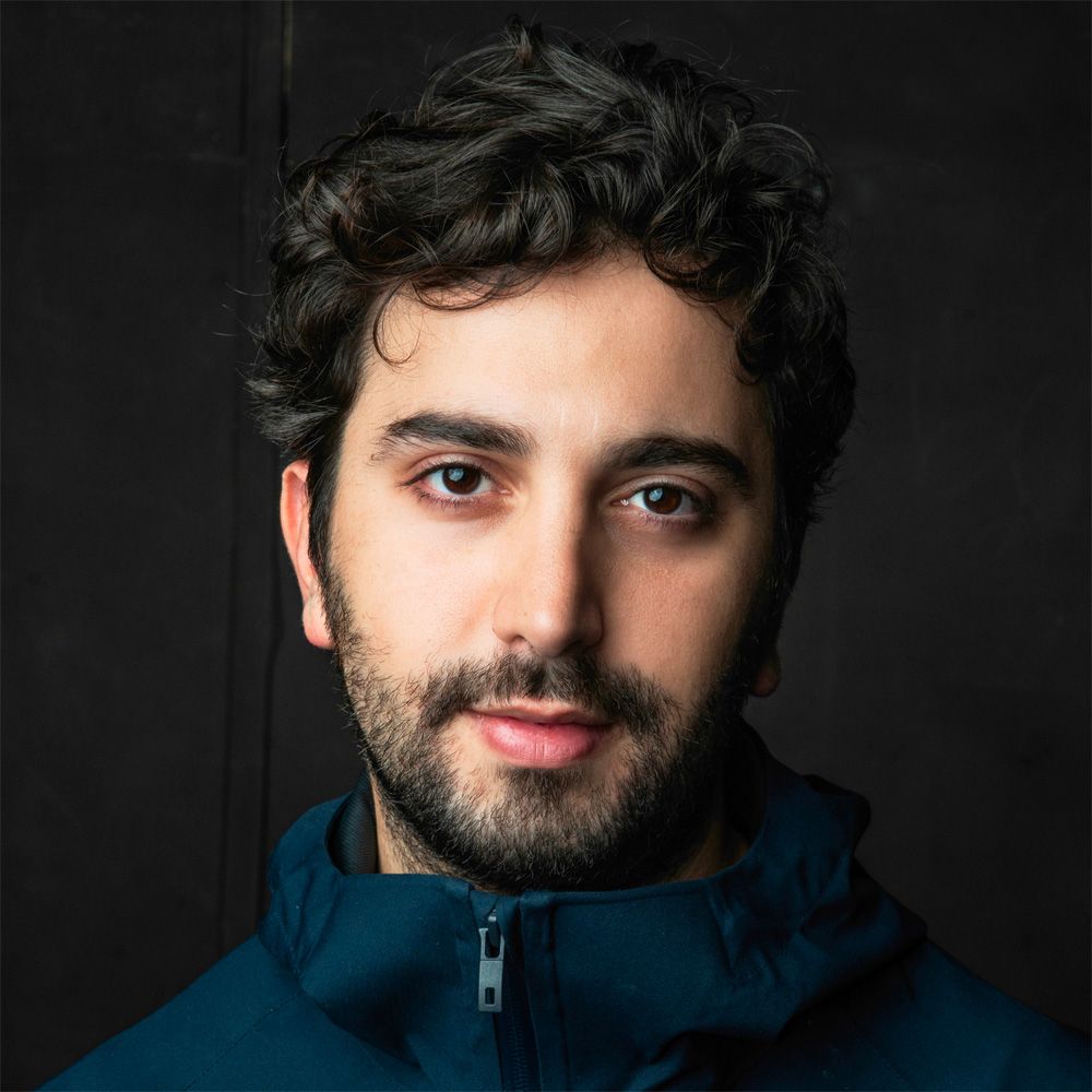 Mario Banushi at Skirball Center New York