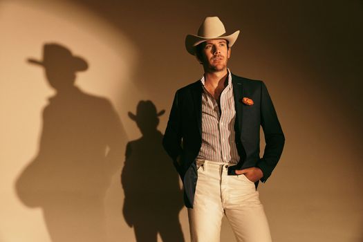 Sam Outlaw | Òran Mór, Glasgow, SC | March 27, 2022 Sam Outlaw | Òran Mór, Glasgow, SC | March 27, 2022
