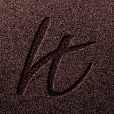 Her Thirties: Abbey & Bianca