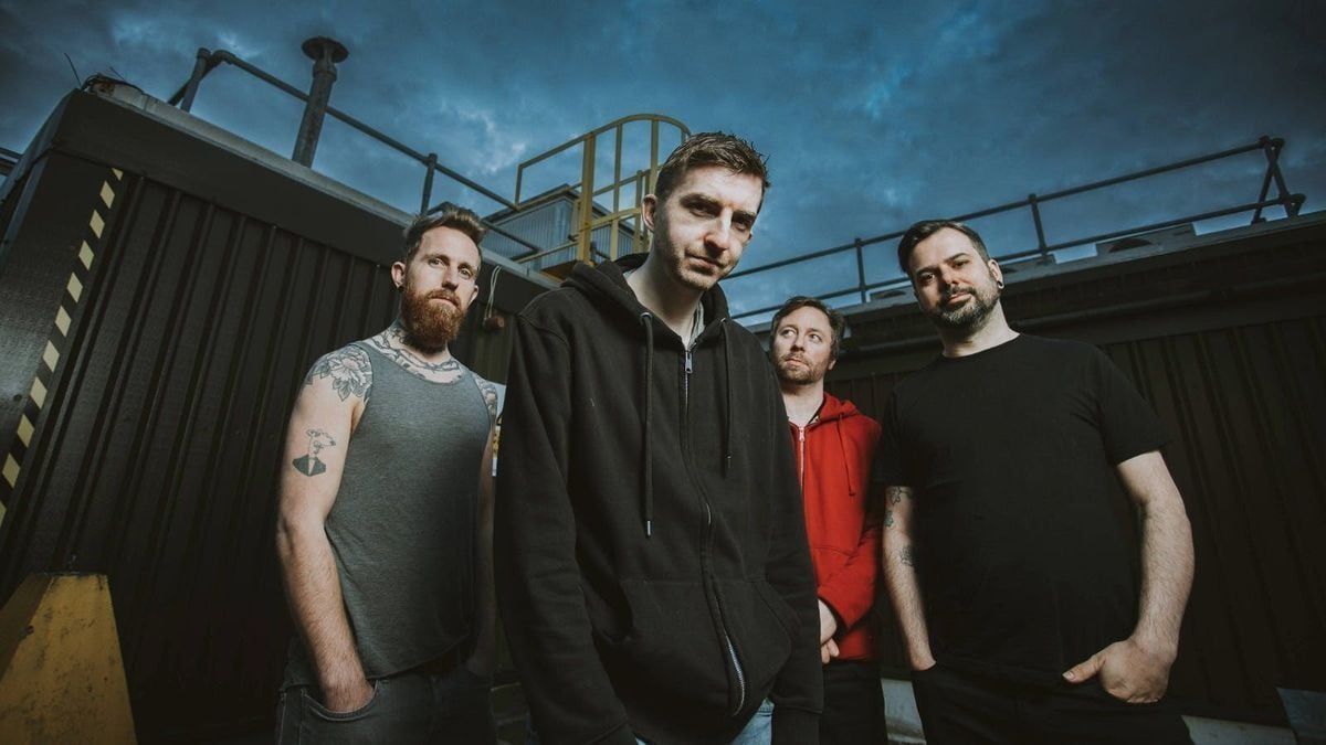 Random Hand &amp; Sonic Boom Six