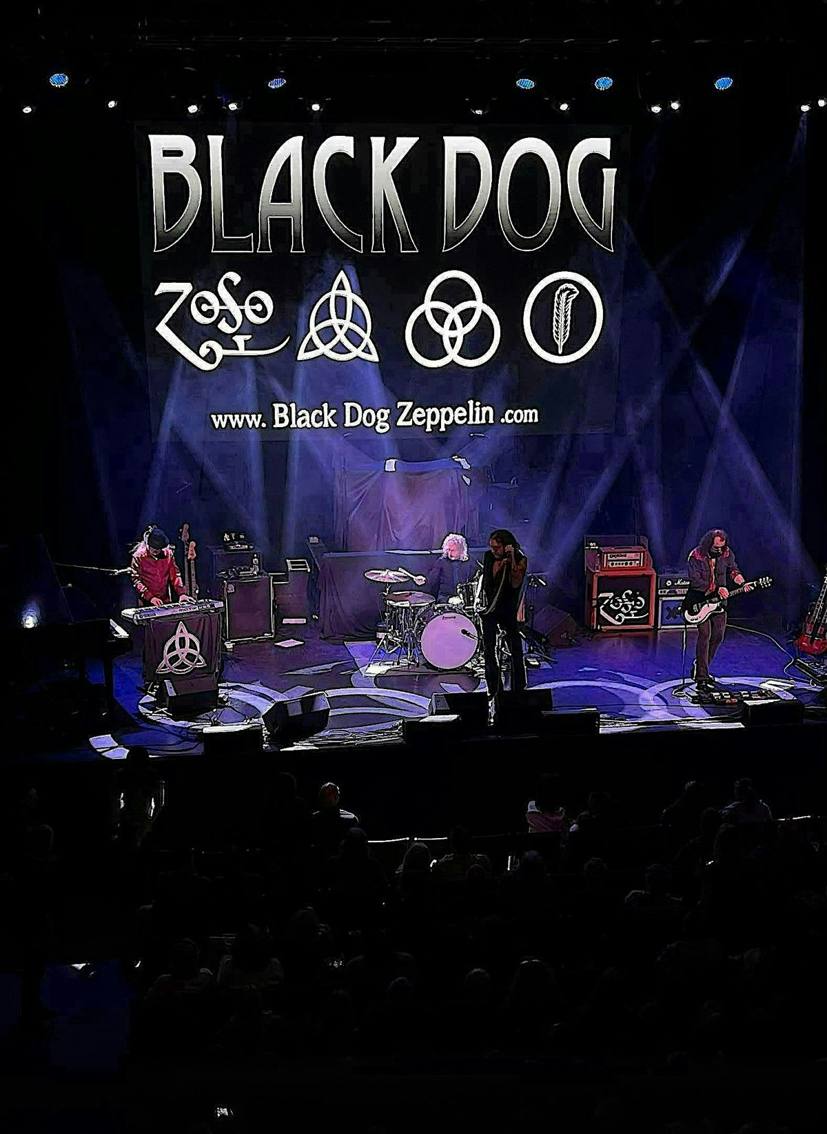 BLACK DOG - The music of Led Zeppelin