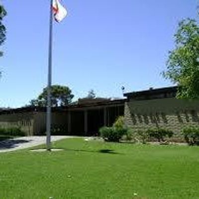 Willows Public Library