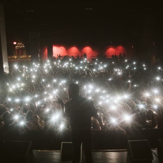 Gimme Gimme Disco: Eine Disco-Tanzparty, inspiriert von ABBA