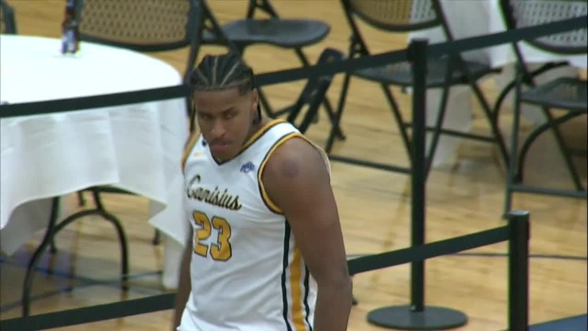 Canisius Golden Griffins at Siena Saints Mens Basketball