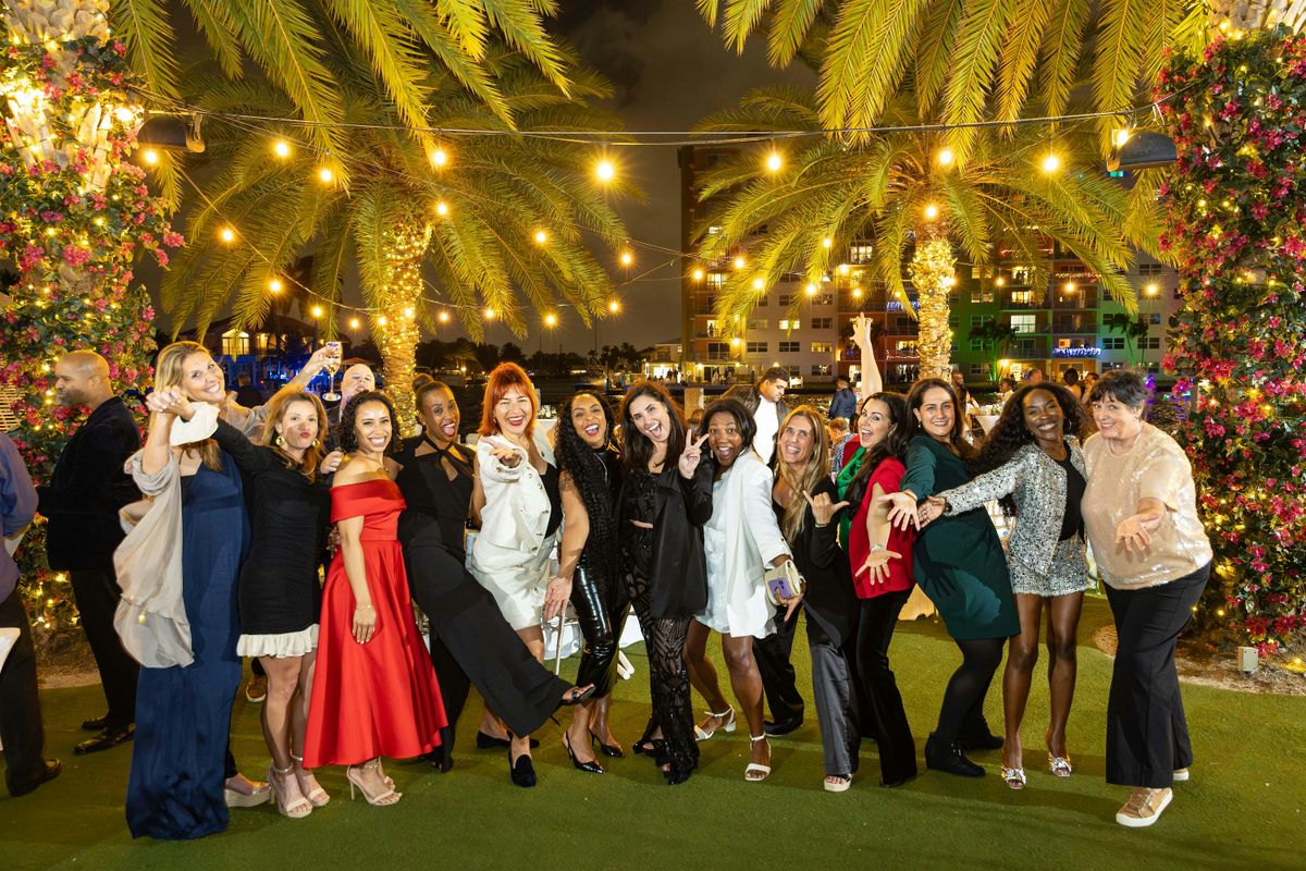 Boat Parade Watch Party!