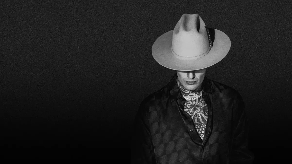 Adriel Favela in Woodburn