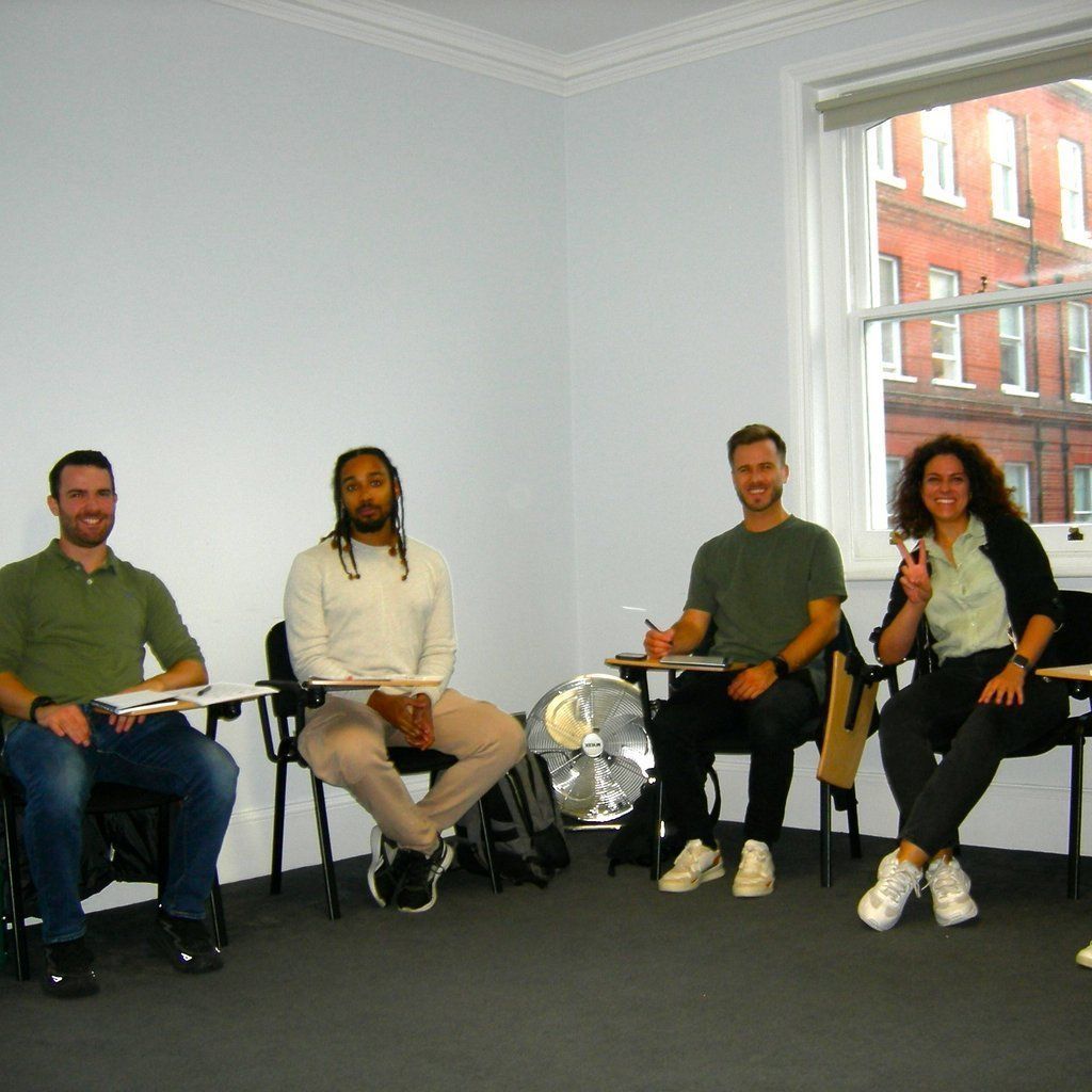 Italian group course. Pre-Intermediate A2 in central London