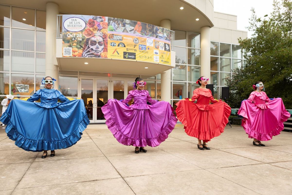 Parking Dallas Symphony Orchestra - La Vida Loca