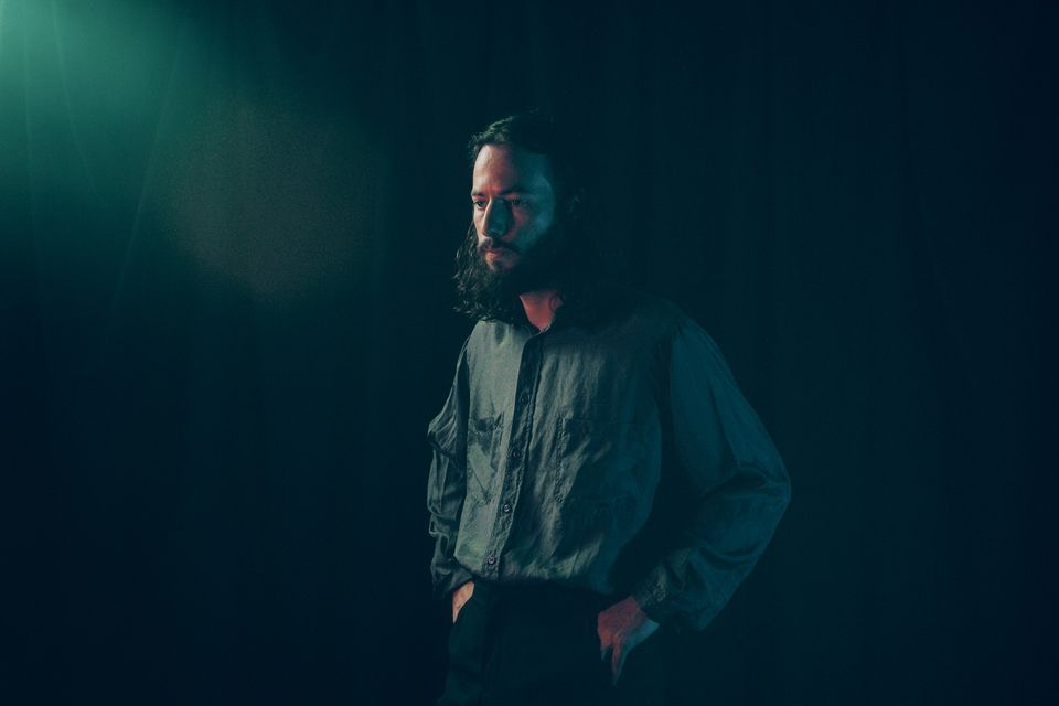 Jeremy Tuplin (Indie-Singer\/Songwirter, London) in der Kultus Songwirter Lounge