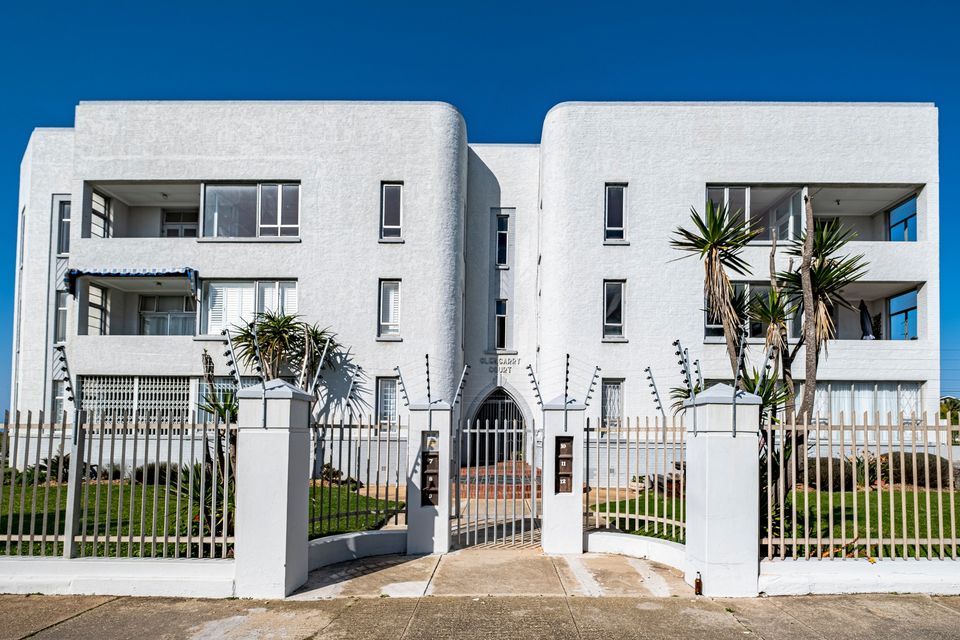 Sunday, Glengarry Home ON SHOW 33 Marine Dr, Port Elizabeth, 6070, South Africa January 29, 2023