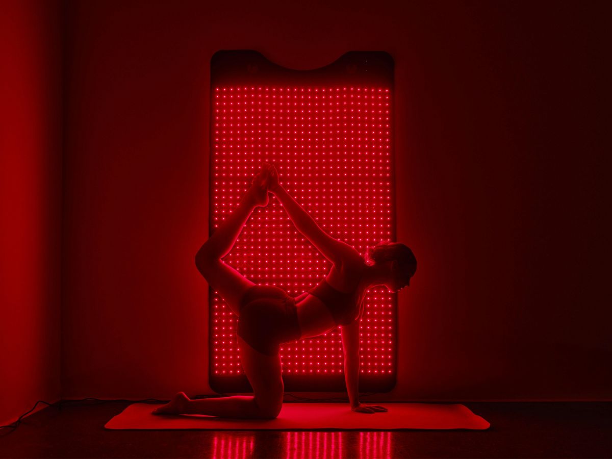 HigherDOSE x Anatomy Red Light Yoga Flow