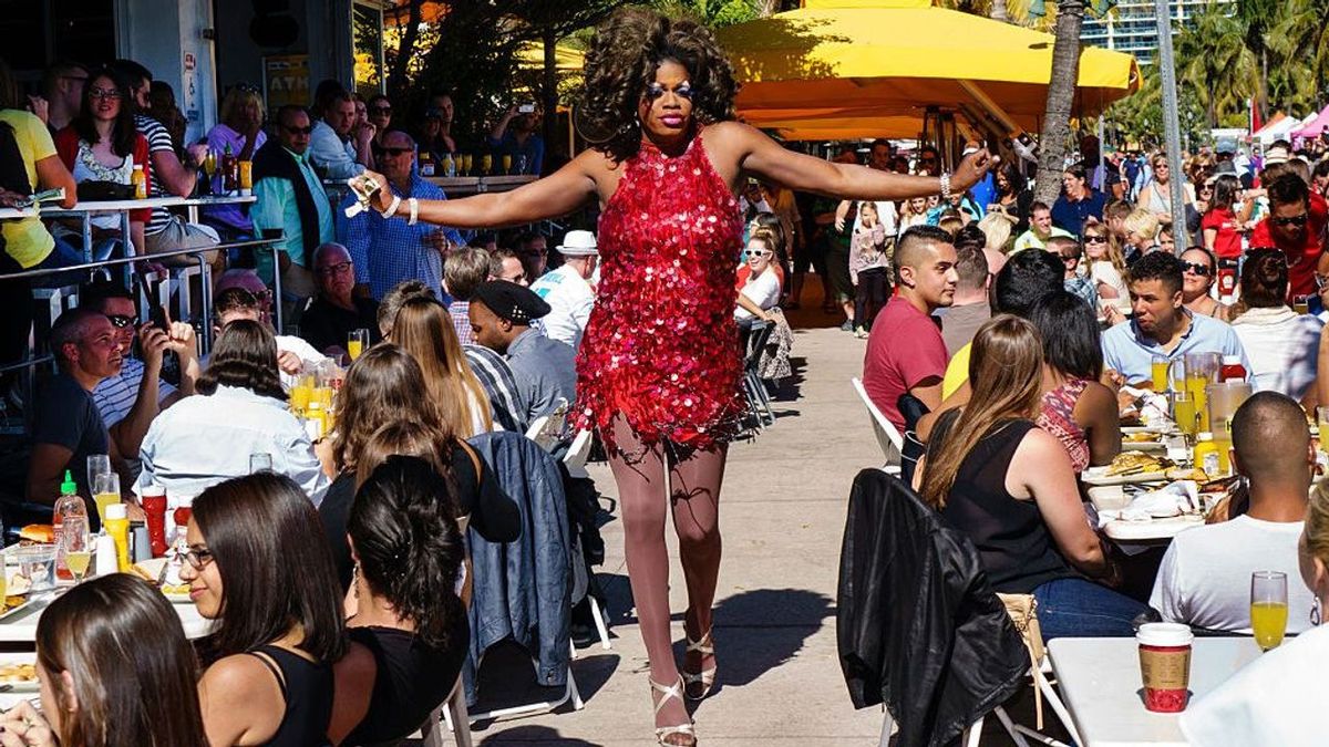 Parking Drag Brunch at Palace South Beach