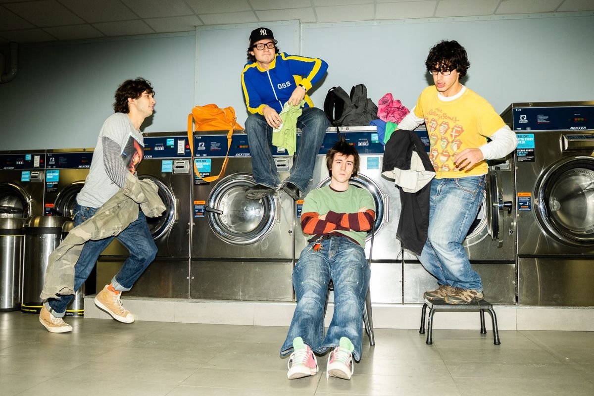 LAUNDRY DAY