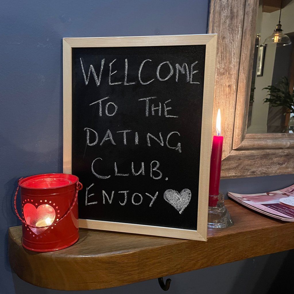The Dating Club Presents: Christmas Singles Night