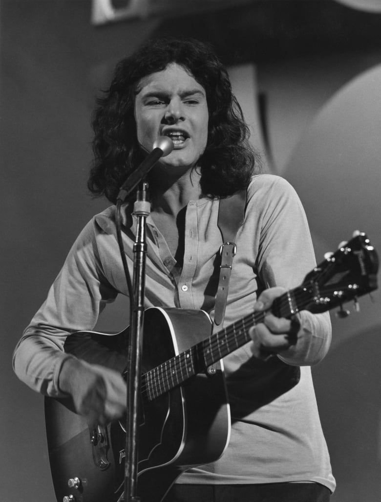 Burton Cummings
