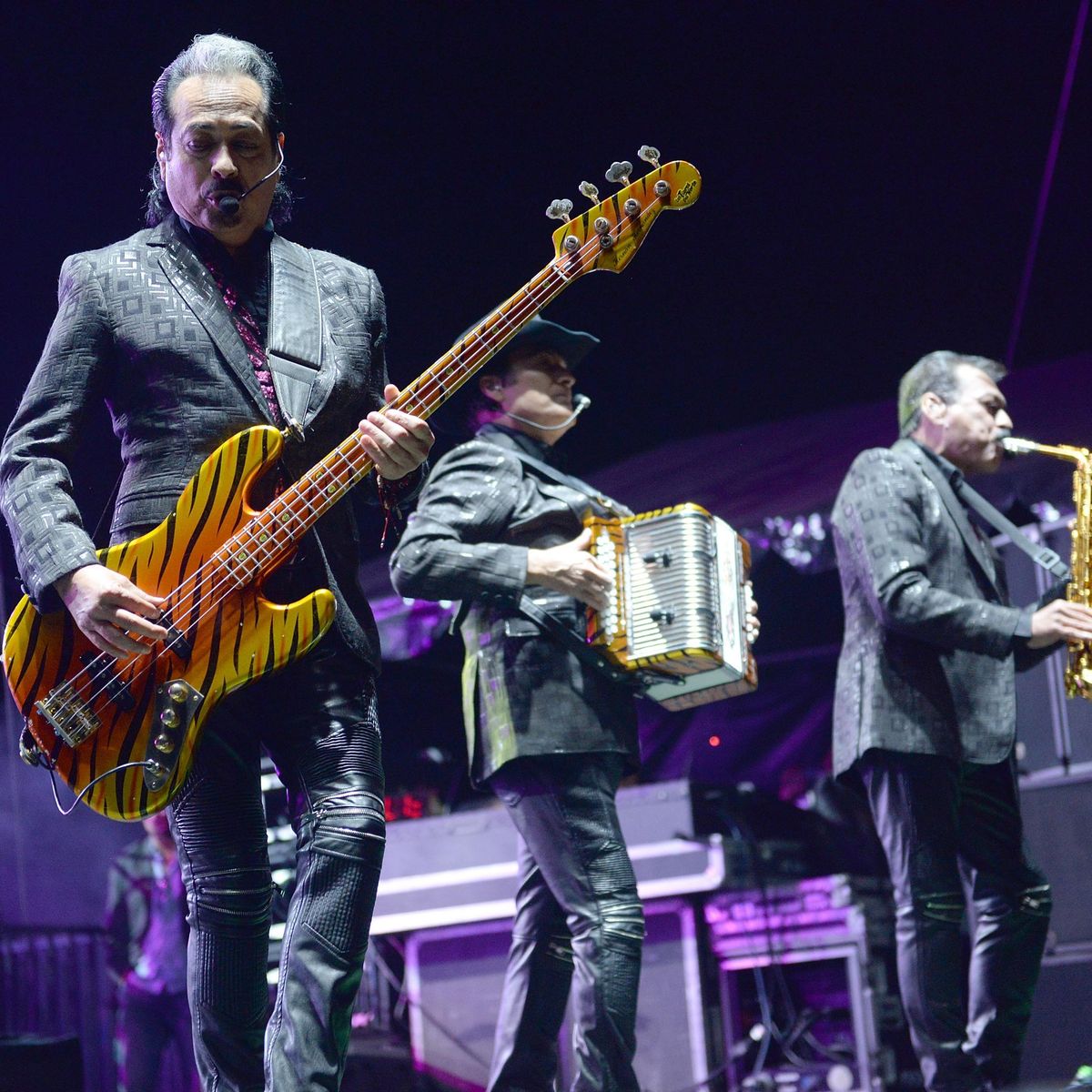 Los Tigres del Norte (21+)