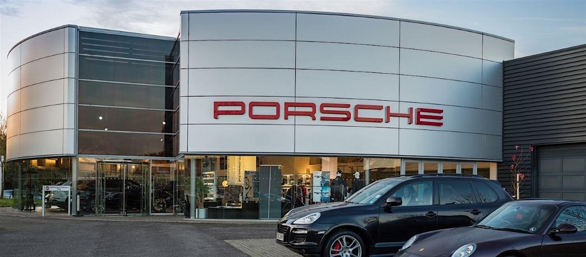 Elevenses & Networking at Porsche