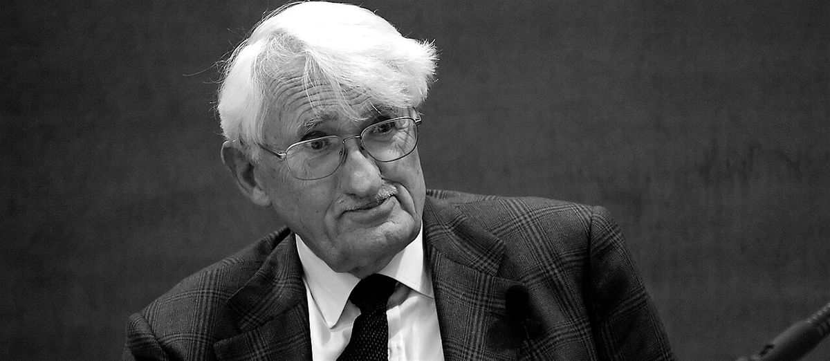 In memoriam J\u00fcrgen Habermas - espacio p\u00fablico y democracia deliberativa