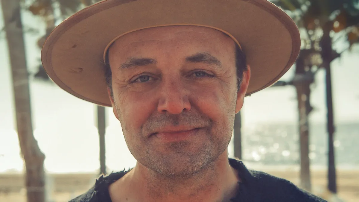 Niels Geusebroek in Groningen