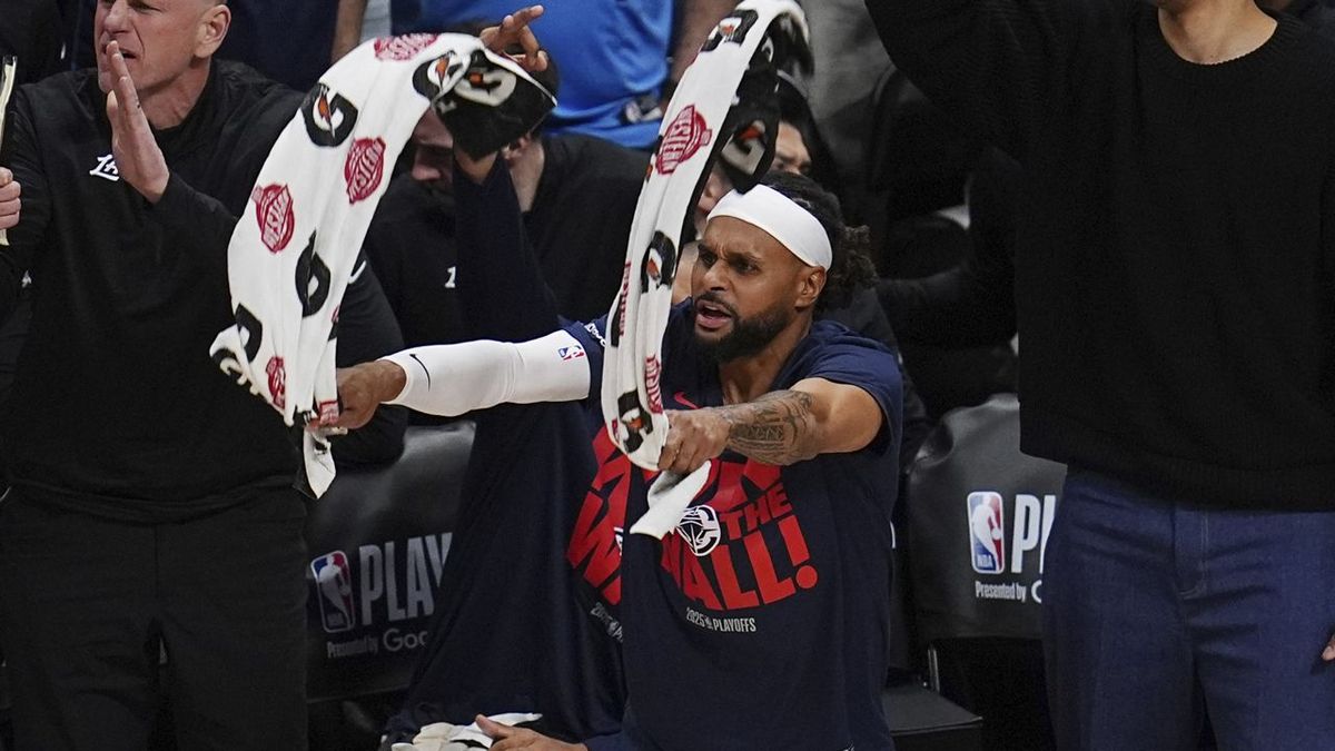 Los Angeles Clippers at Denver Nuggets