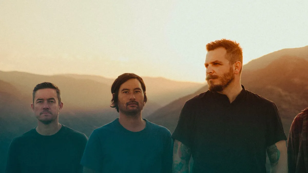 Thrice, Modern Color, Downward in Los Angeles