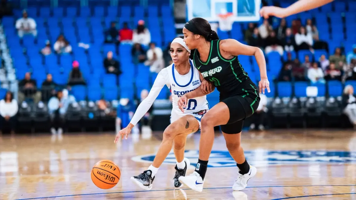 Parking Marshall Thundering Herd at Coastal Carolina Chanticleers Womens Basketball