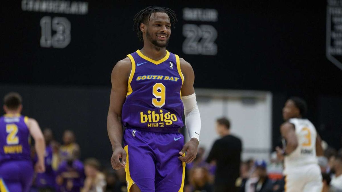 Parking Salt Lake City Stars at South Bay Lakers