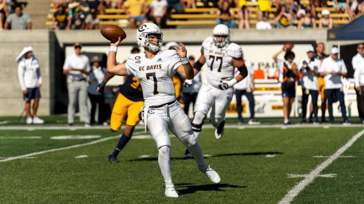 San Diego Toreros vs. Cal Poly Mustangs