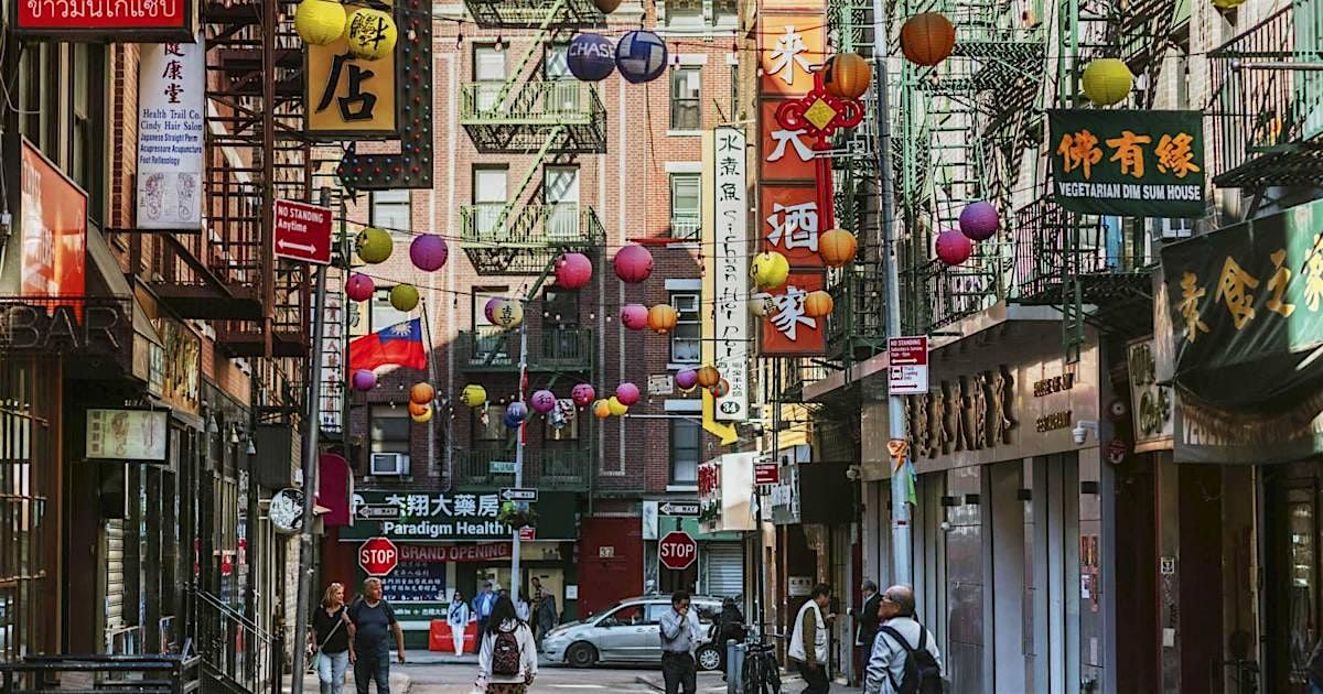 VIVA Photo Walk: Chinatown\u2019s Hidden Layers