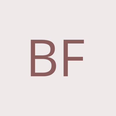 Bianca Frails