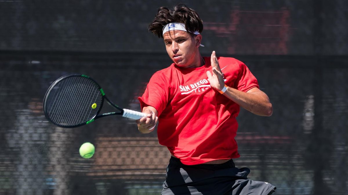 Parking Saint Joseph's Hawks at UNLV Rebels Mens Basketball