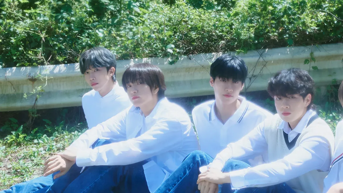 N.Flying in Seattle