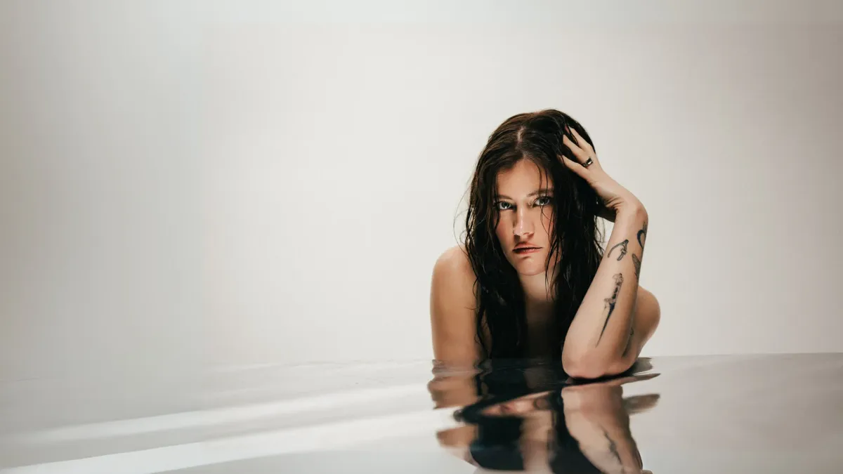 Madeline Juno in M\u00dcNCHEN