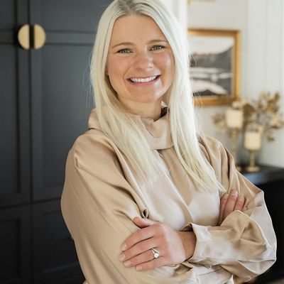 Samantha Awalt, PhD