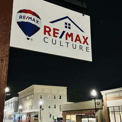 Luxan Zayas, Broker\/Owner ~ RE\/MAX Culture