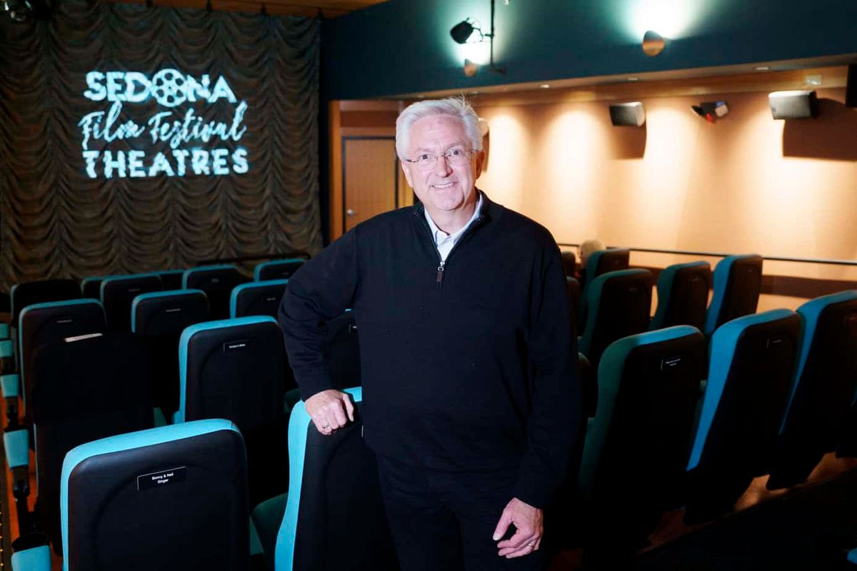 Parking Joe Larson (18+)