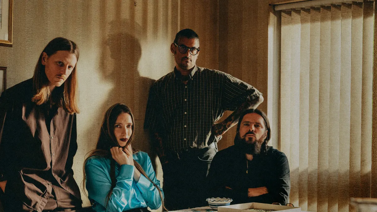 Dry Cleaning, YHWH Nailgun in Hudson