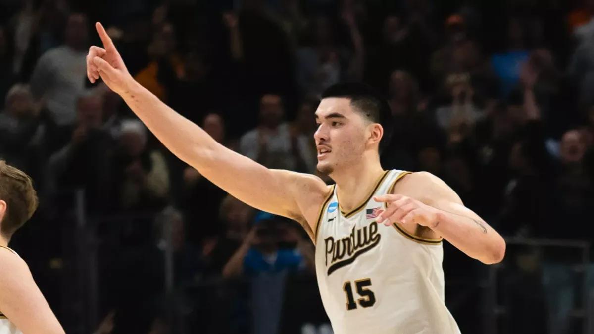 Parking Eastern Illinois Panthers at Purdue Boilermakers Womens Basketball