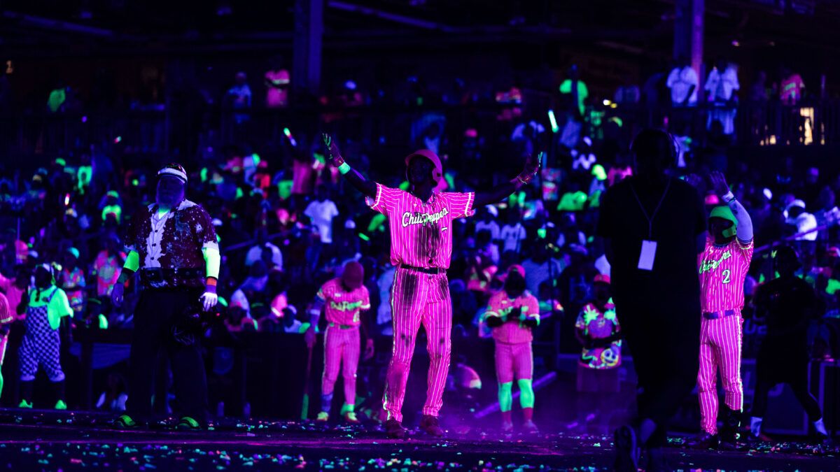 Parking Tri-City Chili Peppers vs Glow Mojis