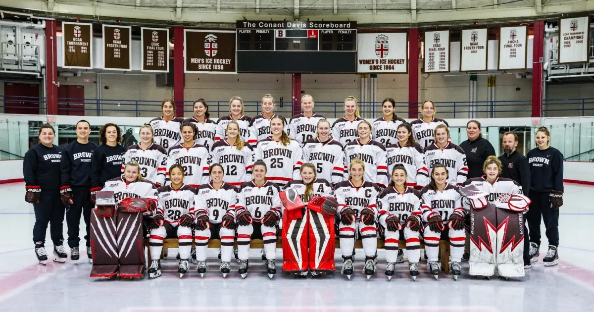 Parking Harvard Crimson at Quinnipiac Bobcats Womens Hockey