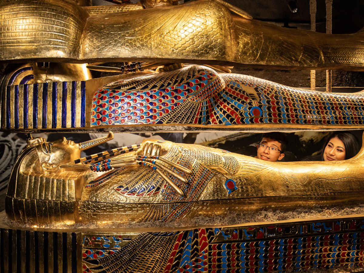 Discovering King Tuts Tomb at Luxor Hotel and Casino