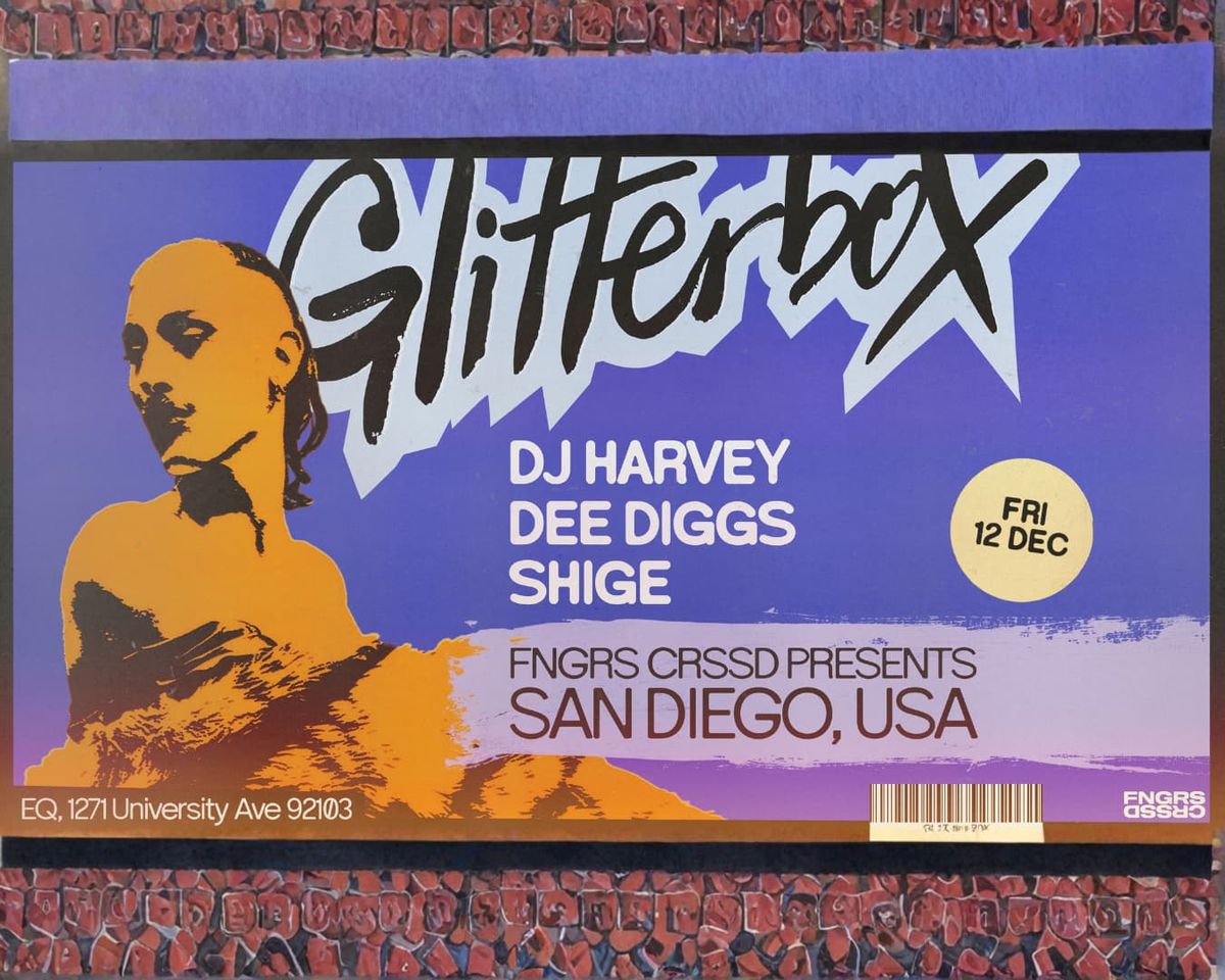 Fngrs Crssd at PETCO Park