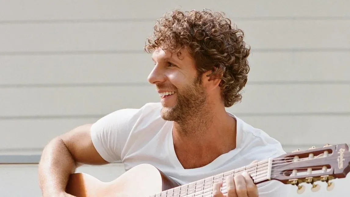 Billy Currington in Decatur